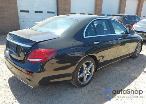 2017 Mercedes-Benz E 300 z USA, uszkodzony, nr VIN WDDZF4JB6HA090960